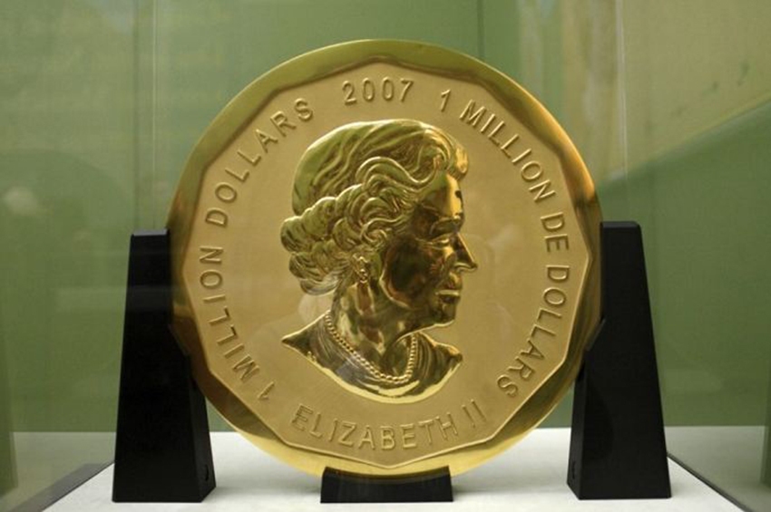 ბერლინის მუზეუმიდან მილიონი დოლარის ღირებულების 100-კილოგრამიანი ოქროს მონეტა მოიპარეს