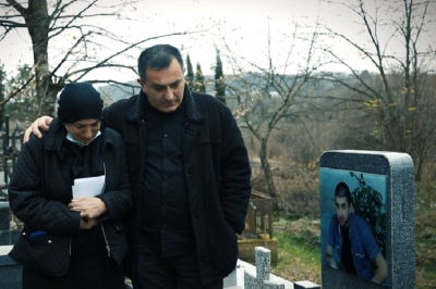 „სამართალი არ არსებობს“ – წინანდალში მოკლული ნიკა კენჭოშვილის მამა
