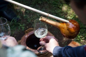 თბილისში ქვევრის ღვინის მეორე საერთაშორისო კონკურსი ჩატარდა