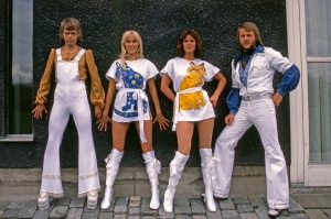 35-წლიანი პაუზის შემდეგ ABBA ახალ სიმღერებს გამოუშვებს