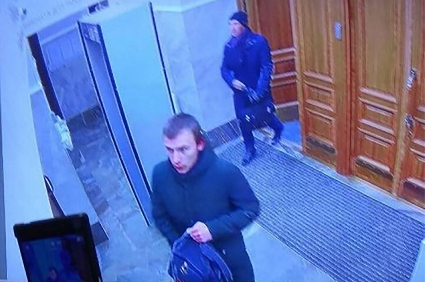 რუსეთში 17 ბიჭმა ФСБ-ს შენობაში აფეთქება მოაწყო, რა დროსაც დაიღუპა