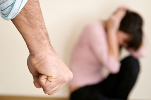 ცოლზე და შვილებზე ძალადობისთვის აჭარაში სასამართლომ კაცს 4 წლით პატიმრობა მიუსაჯა