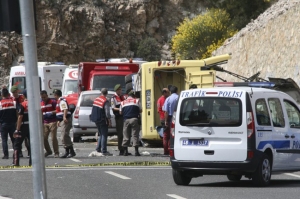 თურქეთში ტურისტული ავტობუსის ავარიას 23 ადამიანი ემსხვერპლა