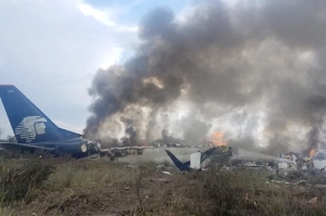 მექსიკაში სამგზავრო თვითმფრინავი ჩამოვარდა, 103-ვე ადამიანი გადარჩა