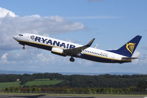 Ryanair-ი სავარაუდოდ თბილისისა და ქუთაისის აეროპორტებიდან იფრენს