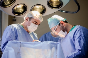 თელავის ცენტრალური საავადმყოფო პაციენტებს ყველა სახის ლაპაროსკოპიულ ოპერაციას სთავაზობს